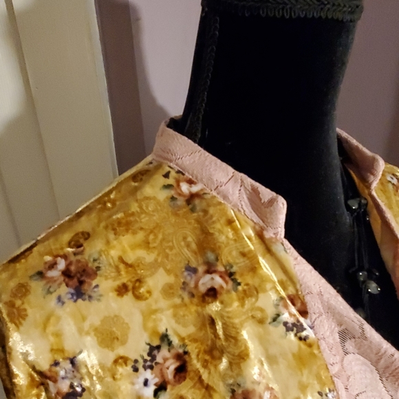 Kimono - Picture 4 of 8